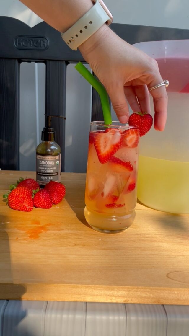 The scorching heat has returned this week, and we're fighting it off with some of our favourite refreshing drink recipes! This super simple recipe involves berries of your choice (we picked strawberries here!), lemonade, ice and Danodan Energy, really taking the edge off of these sweltering end-of-season afternoons.

For more recipes, head to our blog page at danodan.com/blogs

#danodan #fyp #summer #recipes #berrylemonade